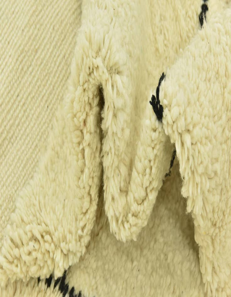 Detail image of  7' x 9' 5  Hand Knotted Moroccan Wool Rug