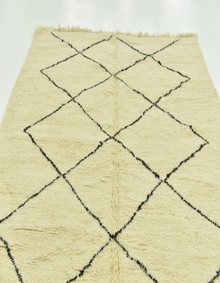 Detail image of  7' x 9' 5  Hand Knotted Moroccan Wool Rug