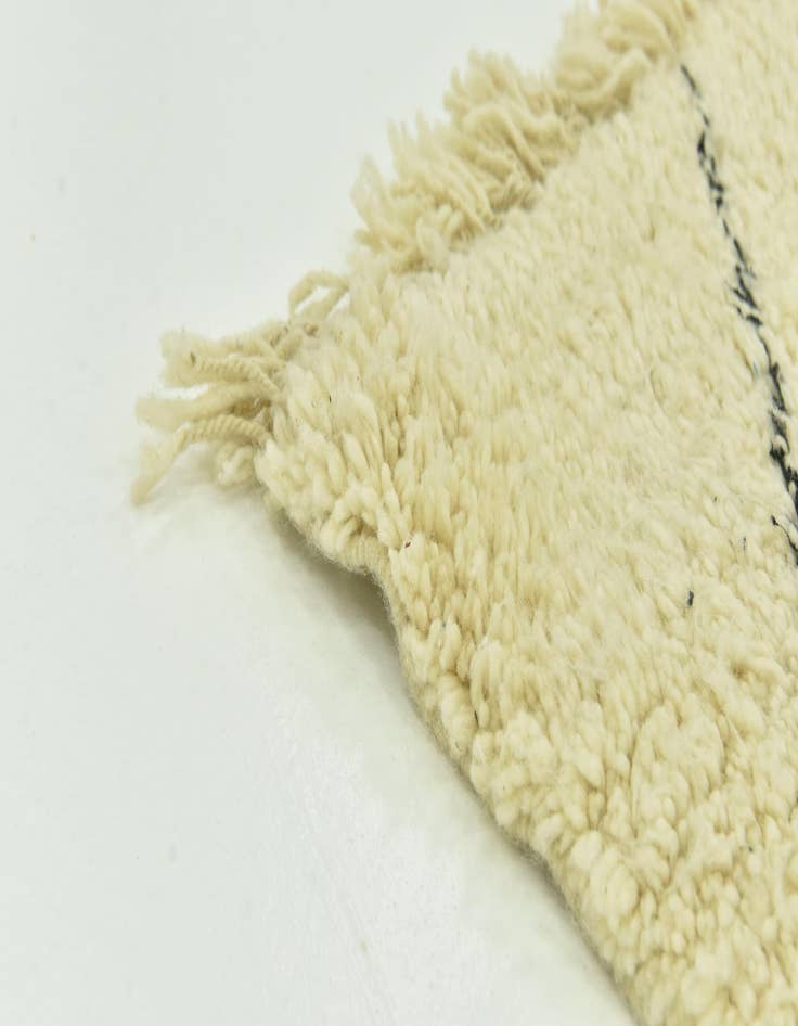 Detail image of  7' 3 x 10' 4  Hand Knotted Moroccan Wool Rug