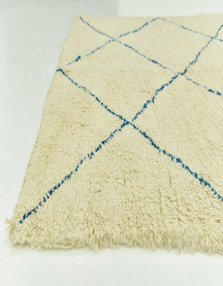 Detail image of  6' 6 x 10' 2  Hand Knotted Moroccan Wool Rug