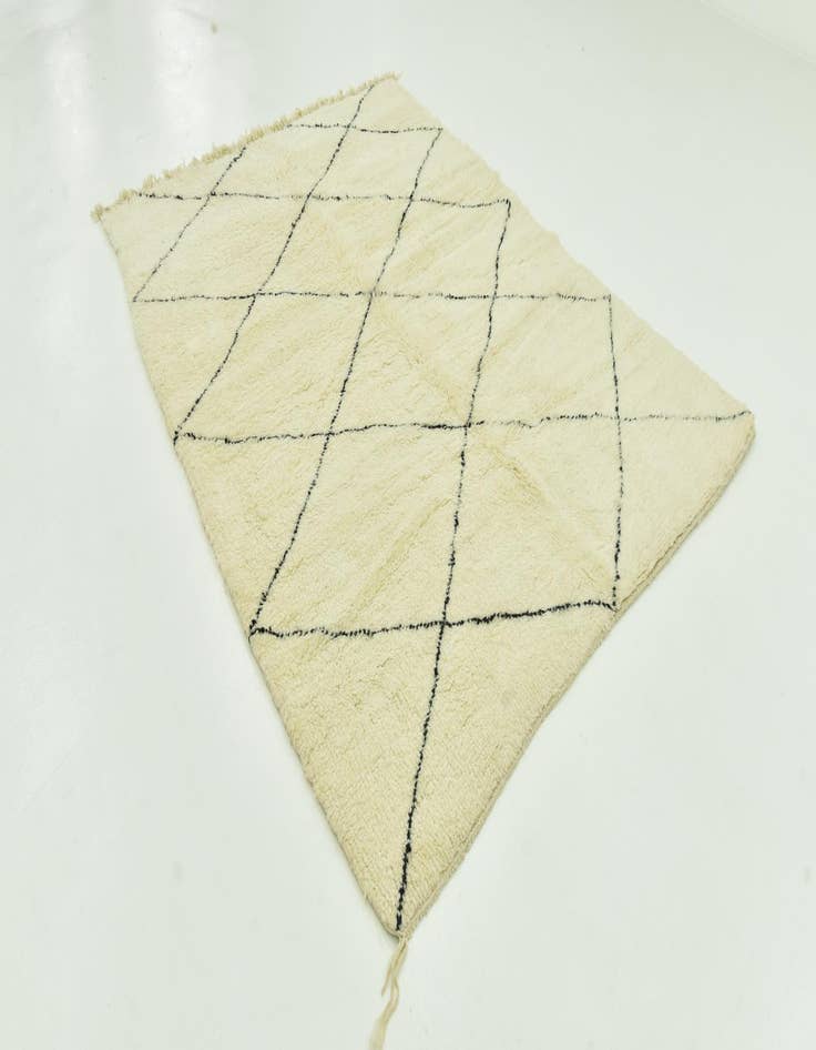 Detail image of  6' 8 x 9'  Hand Knotted Moroccan Wool Rug