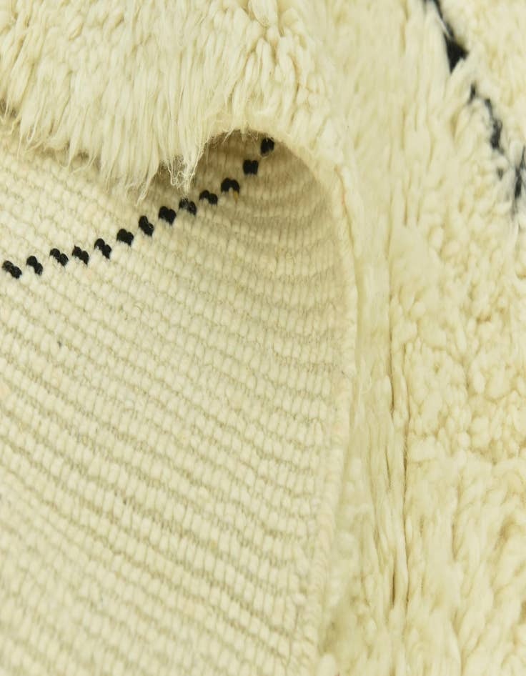 Detail image of  6' 8 x 9'  Hand Knotted Moroccan Wool Rug