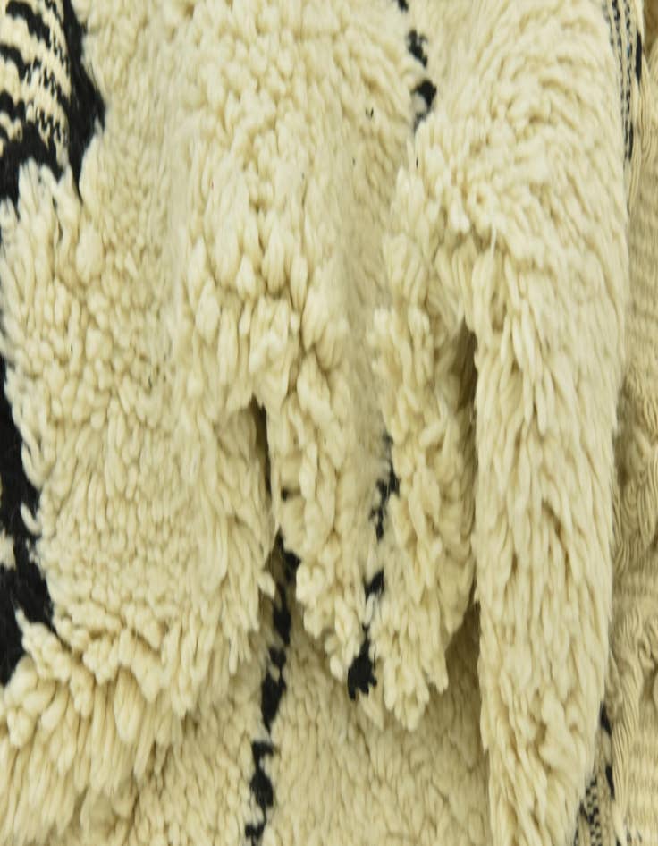 Detail image of  5' 5 x 8' 6  Hand Knotted Moroccan Wool Rug