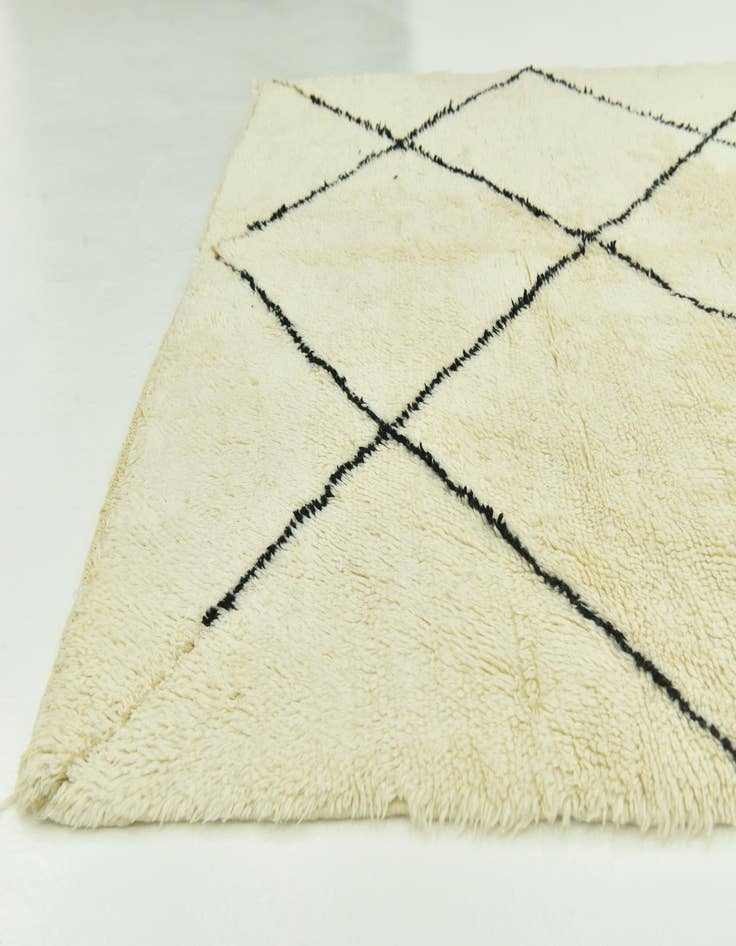 Detail image of  6' 6 x 9' 7  Hand Knotted Moroccan Wool Rug