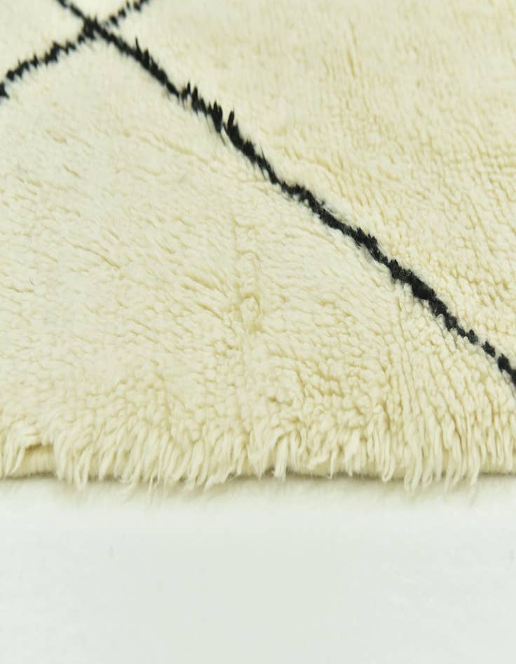 Detail image of  6' 6 x 9' 7  Hand Knotted Moroccan Wool Rug