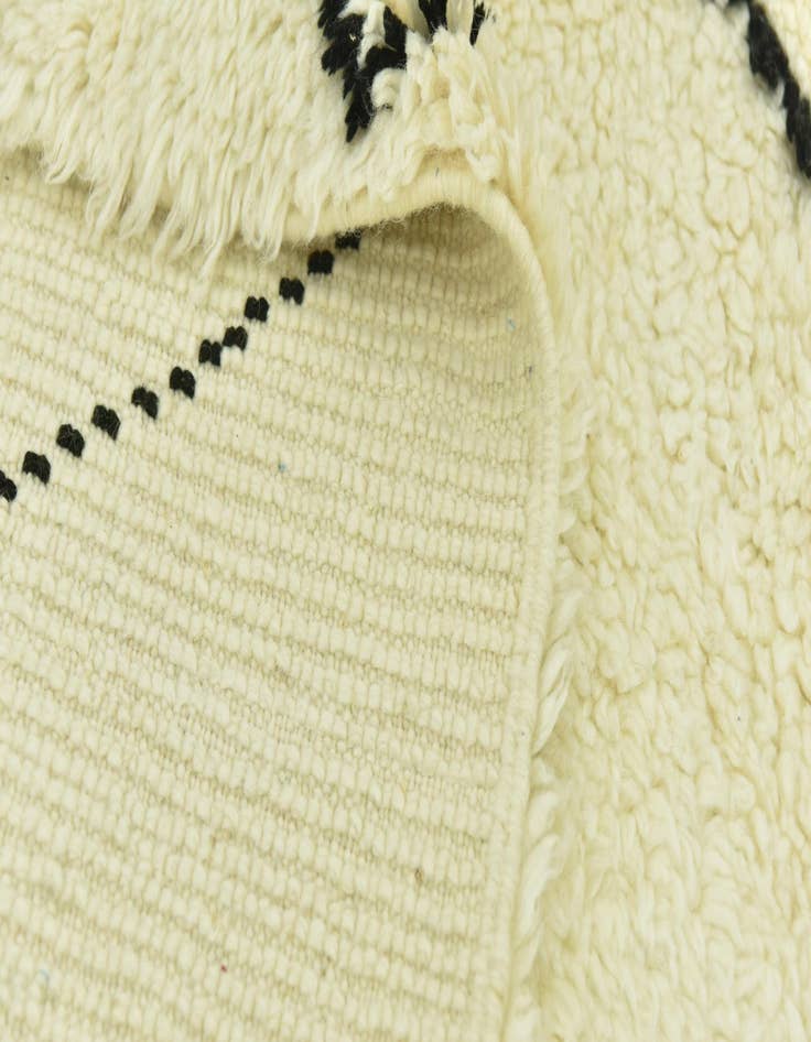 Detail image of  6' 6 x 9' 7  Hand Knotted Moroccan Wool Rug