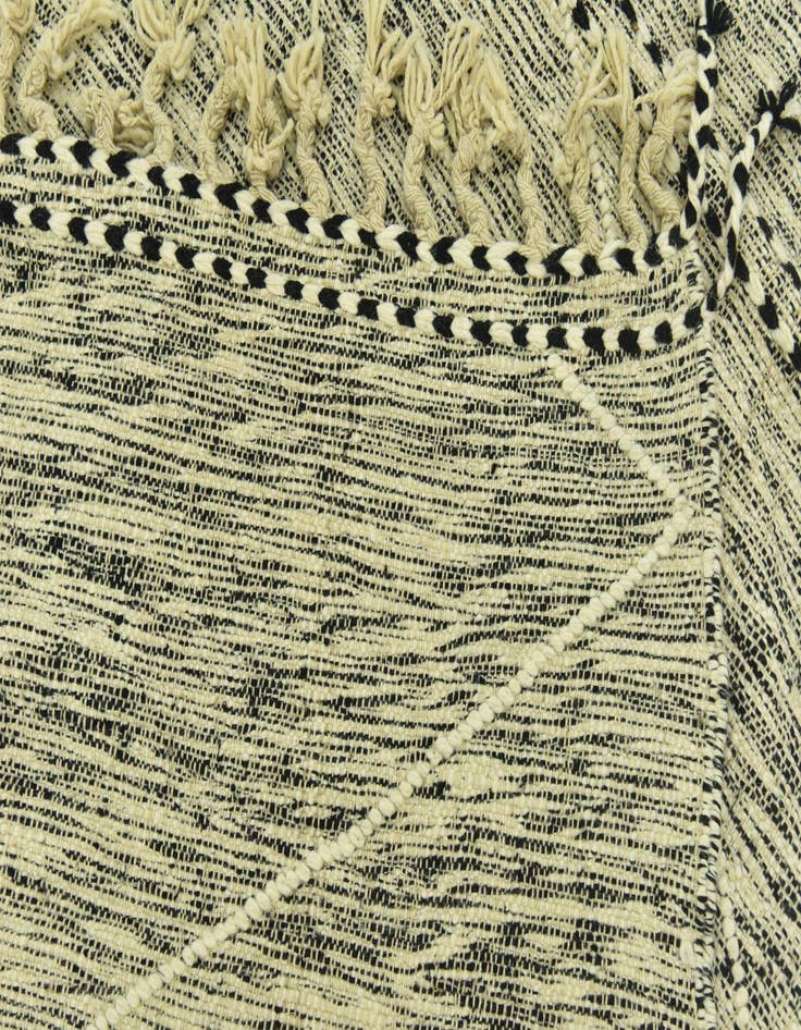 Detail image of  6' 8 x 12' 8  Hand Knotted Moroccan Wool Rug