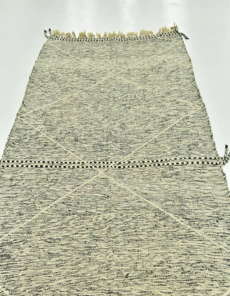 Detail image of  6' 8 x 12' 8  Hand Knotted Moroccan Wool Rug