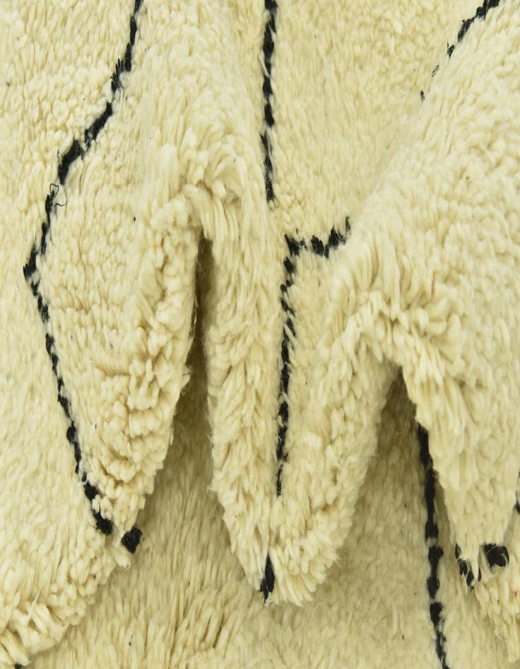 Detail image of  6' 8 x 9' 2  Hand Knotted Moroccan Wool Rug