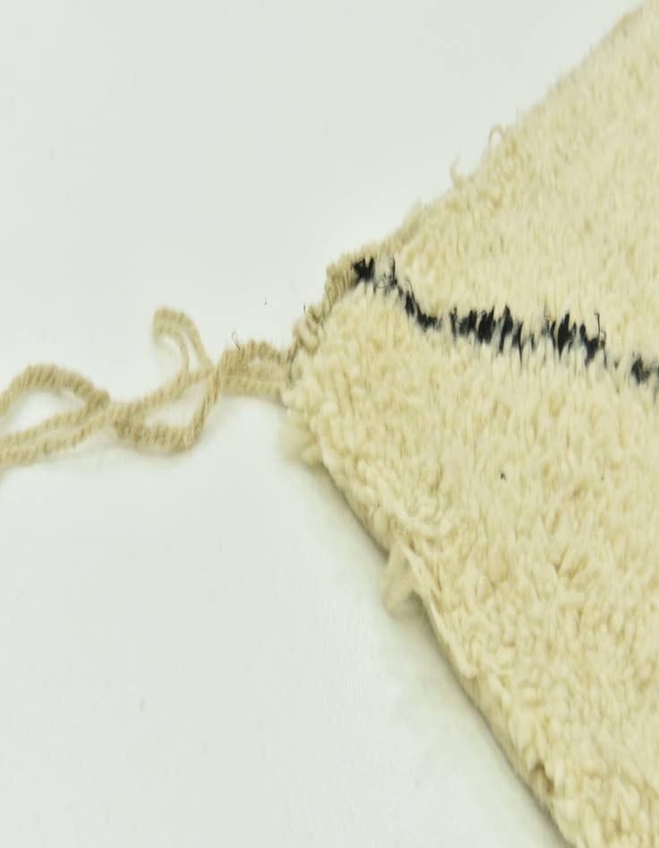 Detail image of  6' 8 x 9' 2  Hand Knotted Moroccan Wool Rug