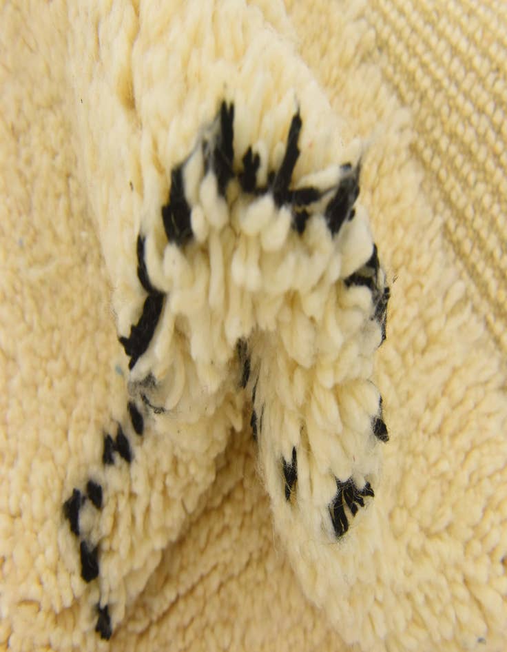 Detail image of  2' 9 x 4' 8  Hand Knotted Moroccan Wool Rug