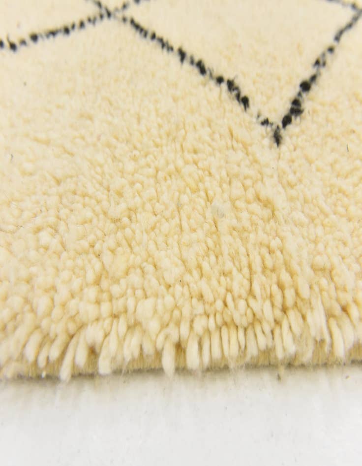 Detail image of  2' 9 x 4' 8  Hand Knotted Moroccan Wool Rug