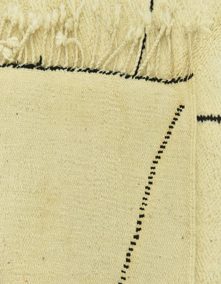 Detail image of  5' 3 x 7' 9  Hand Knotted Moroccan Wool Rug