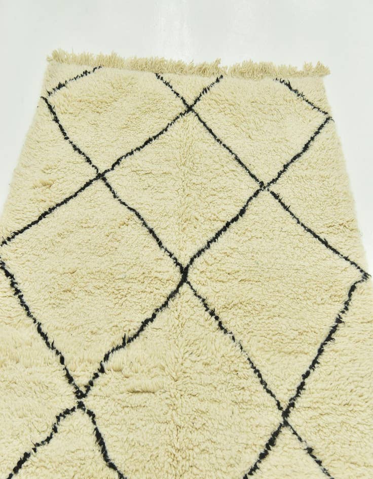 Detail image of  5' 2 x 8' 2  Hand Knotted Moroccan Wool Rug