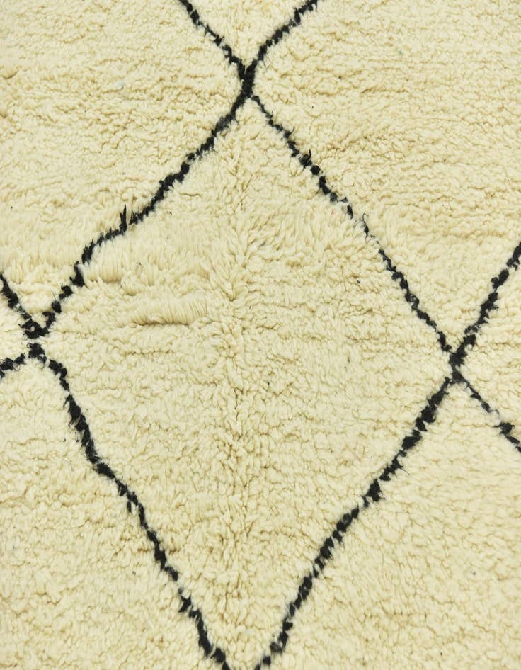 Detail image of  5' 2 x 8' 2  Hand Knotted Moroccan Wool Rug