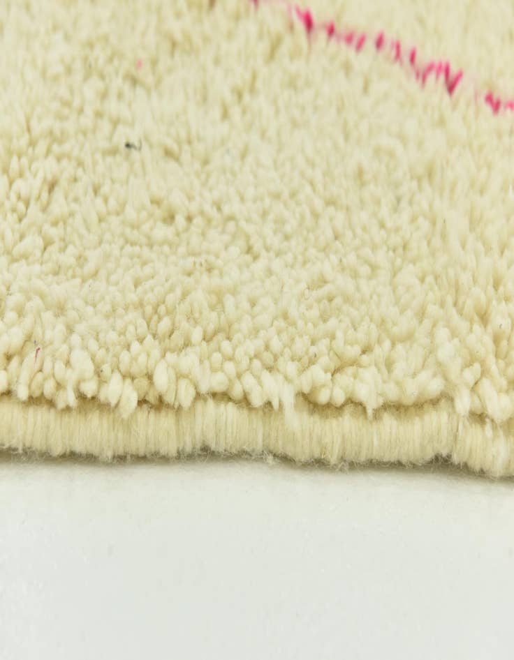 Detail image of  4' 10 x 8'  Hand Knotted Moroccan Wool Rug