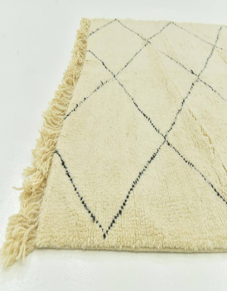 Detail image of  5' 3 x 8' 2  Hand Knotted Moroccan Wool Rug