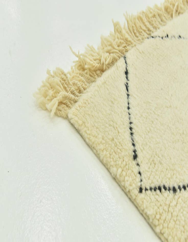 Detail image of  5' 3 x 8' 2  Hand Knotted Moroccan Wool Rug