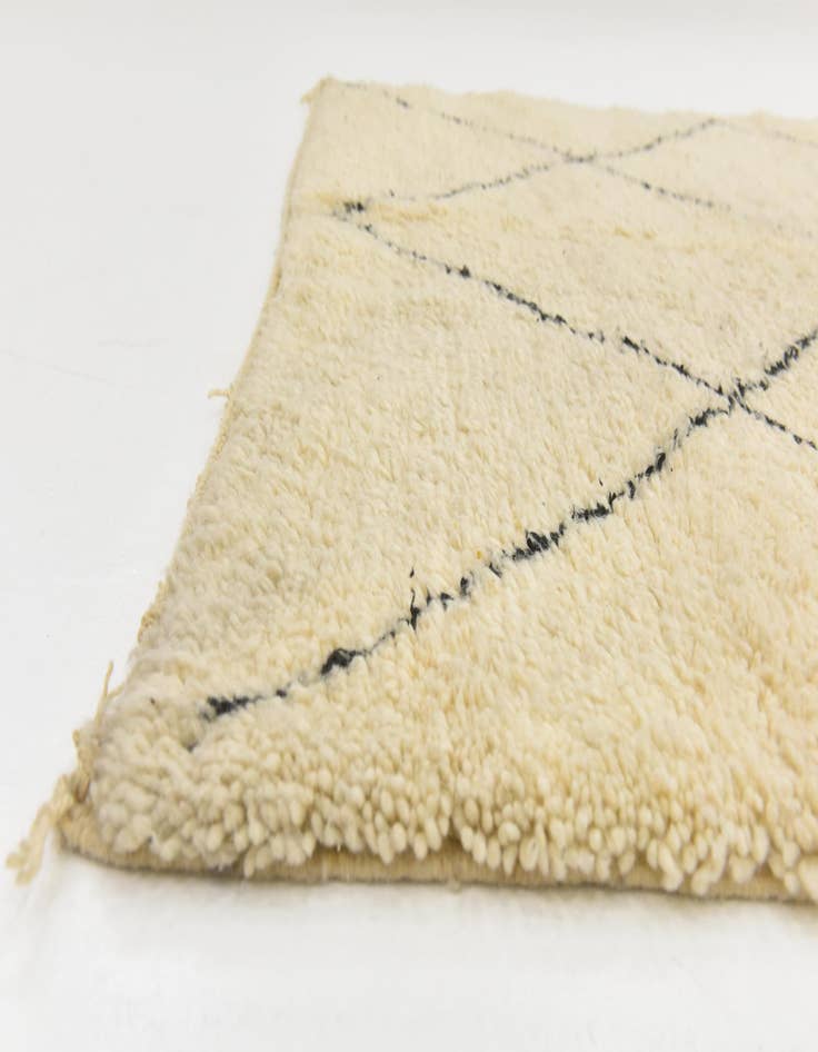 Detail image of  5' 3 x 8' 5  Hand Knotted Moroccan Wool Rug