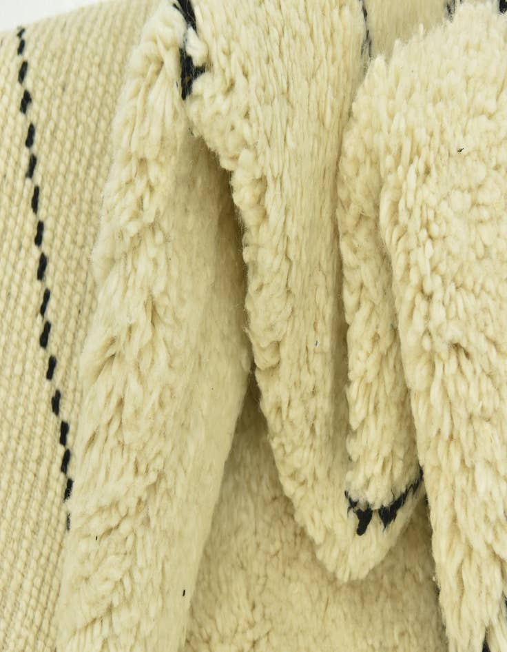 Detail image of  4' 9 x 8' 9  Hand Knotted Moroccan Wool Rug