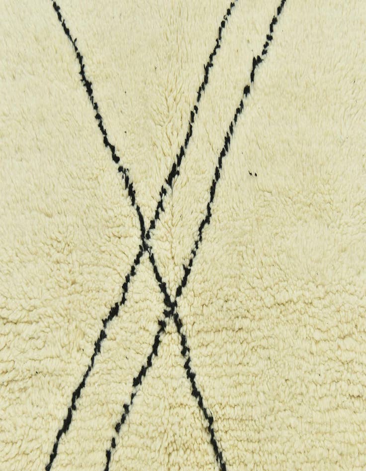 Detail image of  4' 10 x 8'  Hand Knotted Moroccan Wool Rug