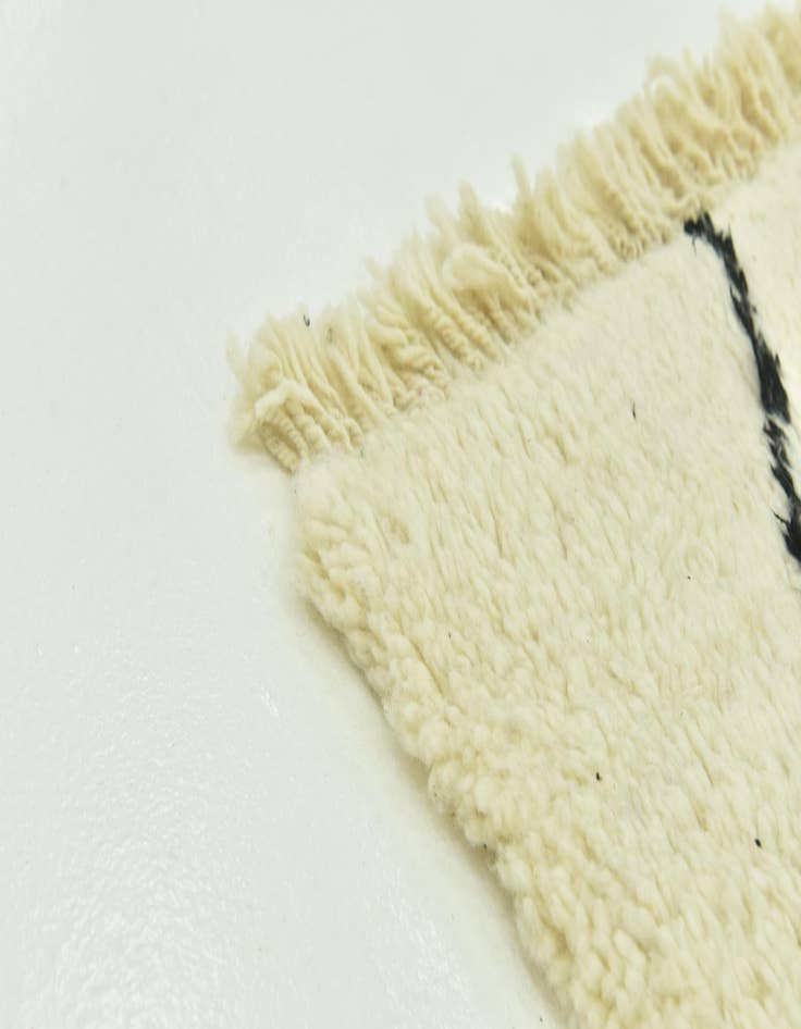 Detail image of  4' 10 x 8'  Hand Knotted Moroccan Wool Rug