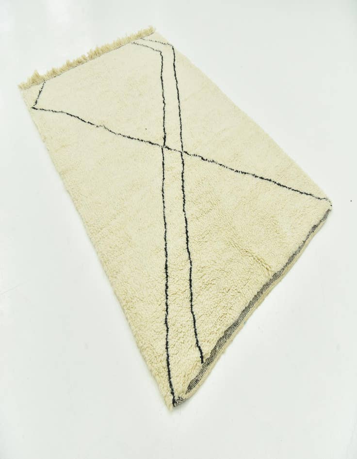 Detail image of  5' 3 x 7' 9  Hand Knotted Moroccan Wool Rug