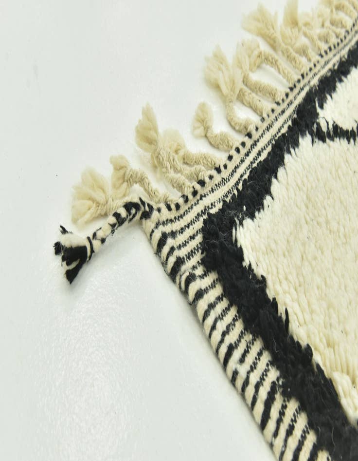 Detail image of  5' 6 x 8' 9  Hand Knotted Moroccan Wool Rug