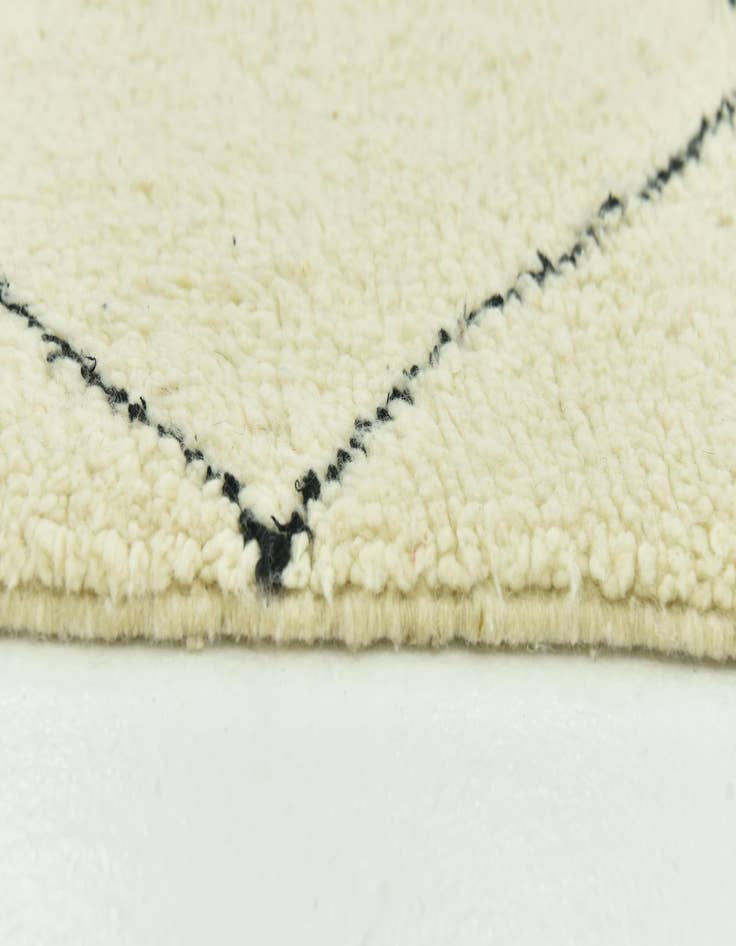 Detail image of  5' 4 x 8'  Hand Knotted Moroccan Wool Rug