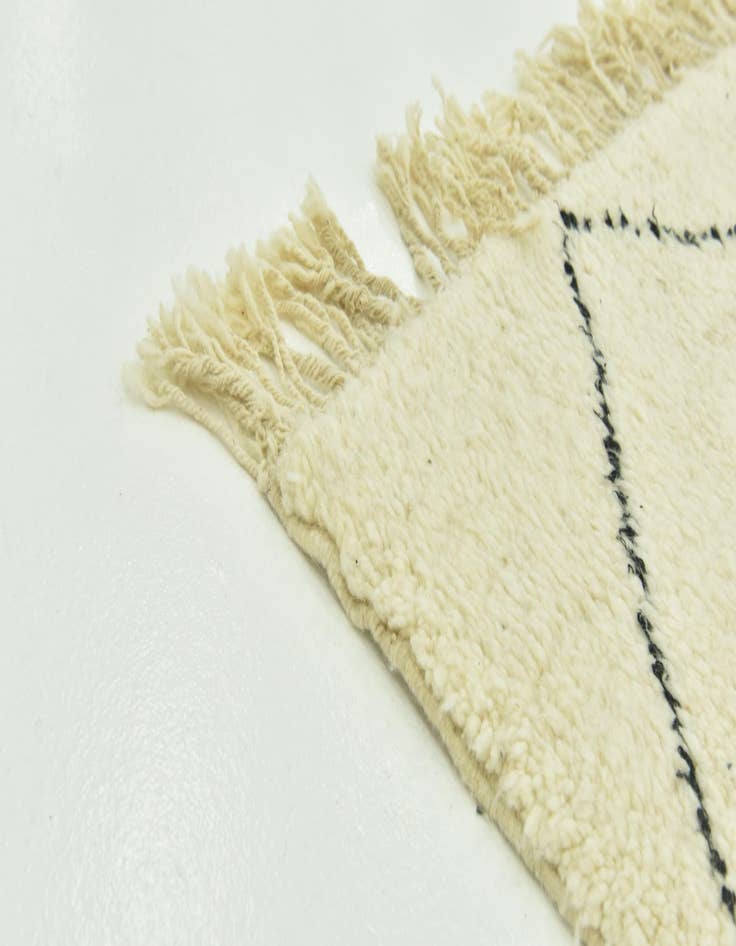 Detail image of  5' 4 x 8'  Hand Knotted Moroccan Wool Rug