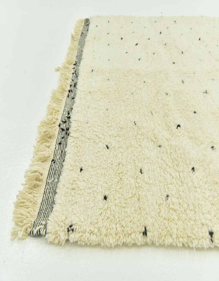 Detail image of  6' 7 x 10' 2  Hand Knotted Moroccan Wool Rug