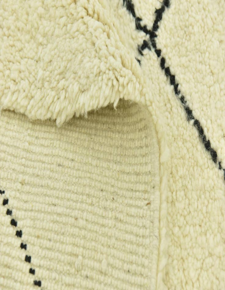 Detail image of  7' 2 x 9' 7  Hand Knotted Moroccan Wool Rug