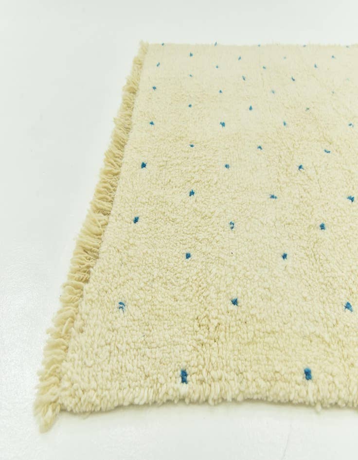 Detail image of  5' 4 x 8' 4  Hand Knotted Moroccan Wool Rug