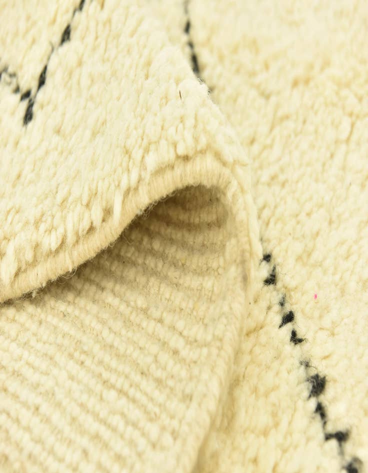 Detail image of  5' 2 x 8' 1  Hand Knotted Moroccan Wool Rug