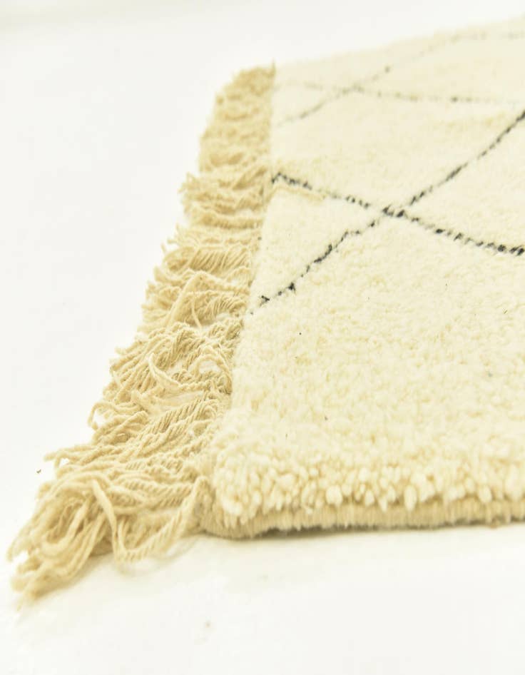 Detail image of  5' 2 x 8' 1  Hand Knotted Moroccan Wool Rug