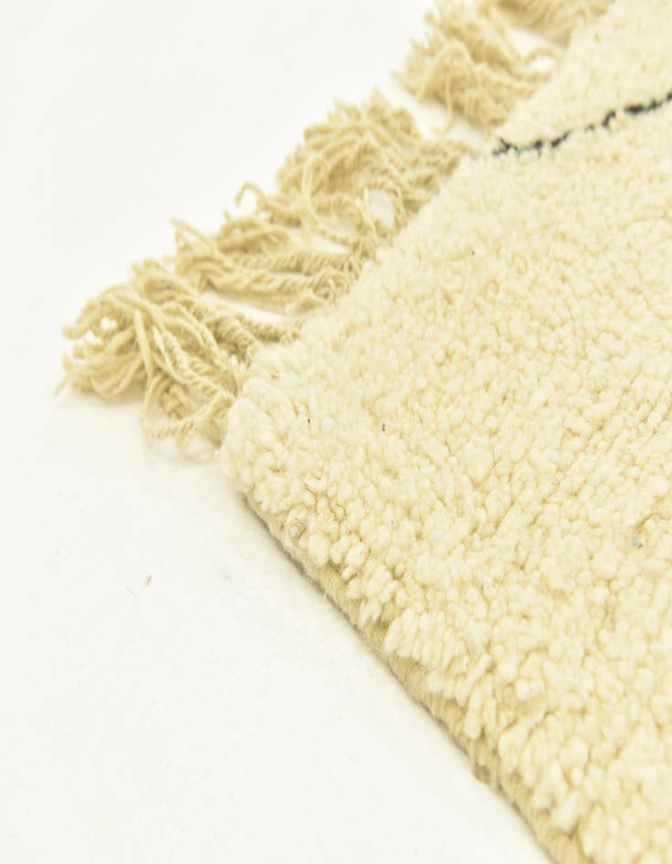 Detail image of  5' 2 x 8' 1  Hand Knotted Moroccan Wool Rug