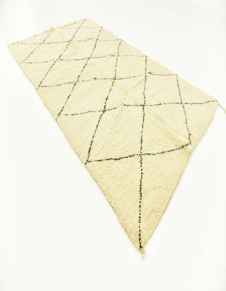 Detail image of  5' 1 x 8' 6  Hand Knotted Moroccan Wool Rug