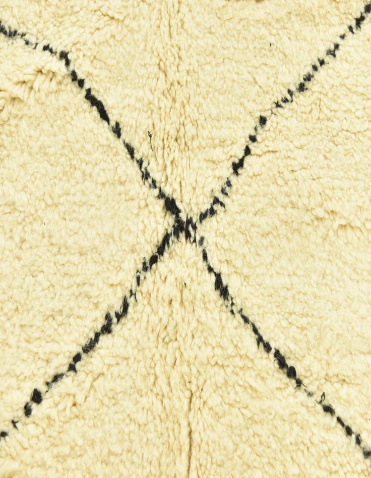 Detail image of  5' 1 x 8' 6  Hand Knotted Moroccan Wool Rug