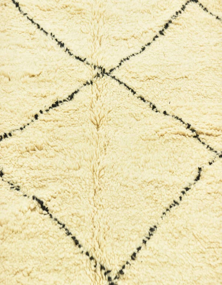 Detail image of  5' 1 x 8' 6  Hand Knotted Moroccan Wool Rug