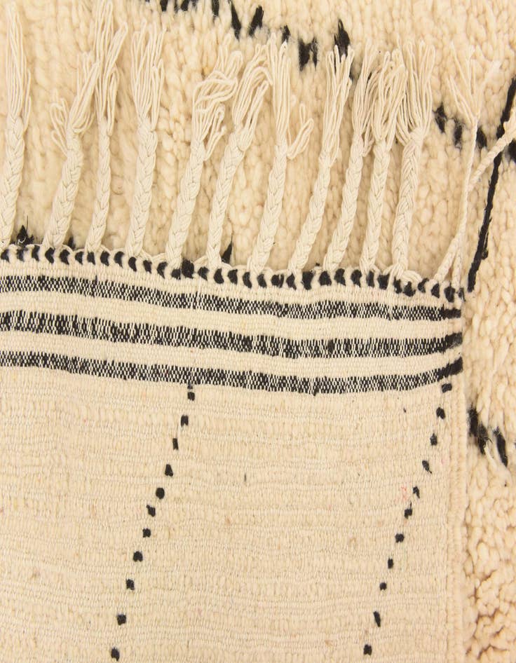 Detail image of  7' 2 x 9' 6  Hand Knotted Moroccan Wool Rug