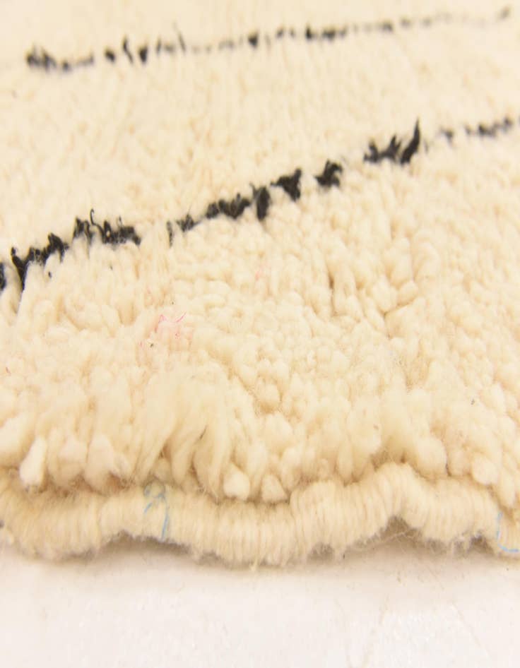 Detail image of  7' 2 x 9' 6  Hand Knotted Moroccan Wool Rug