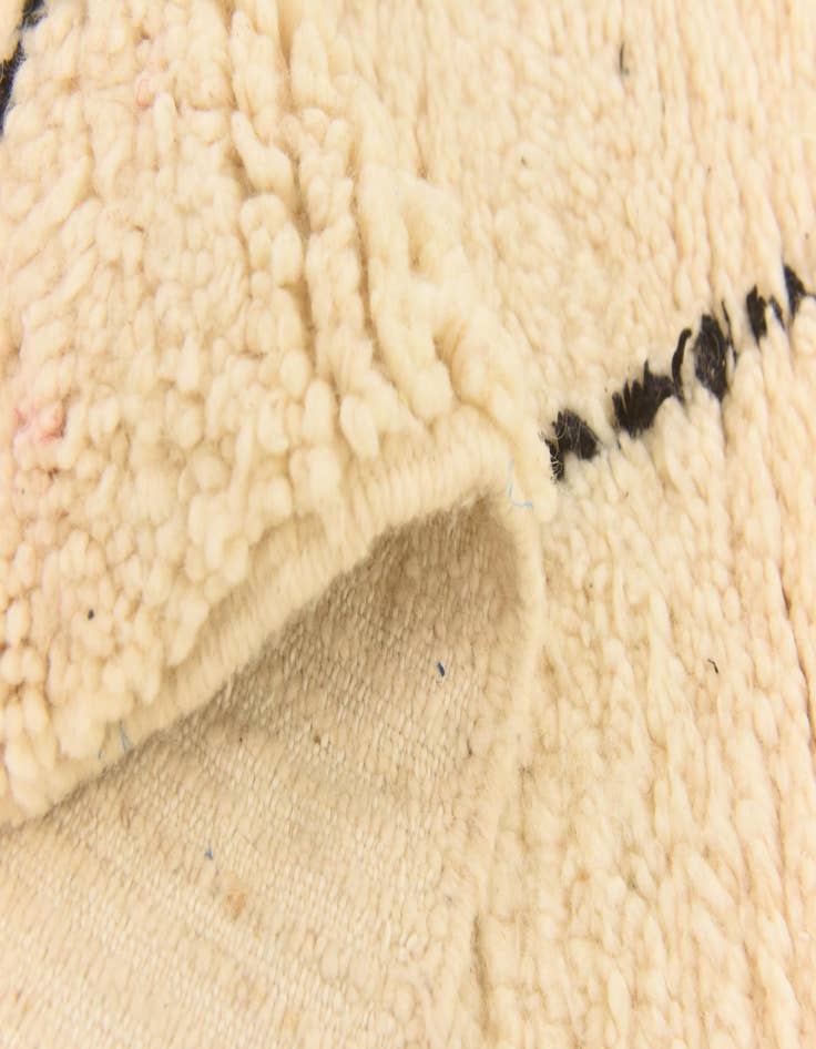 Detail image of  7' 2 x 9' 6  Hand Knotted Moroccan Wool Rug