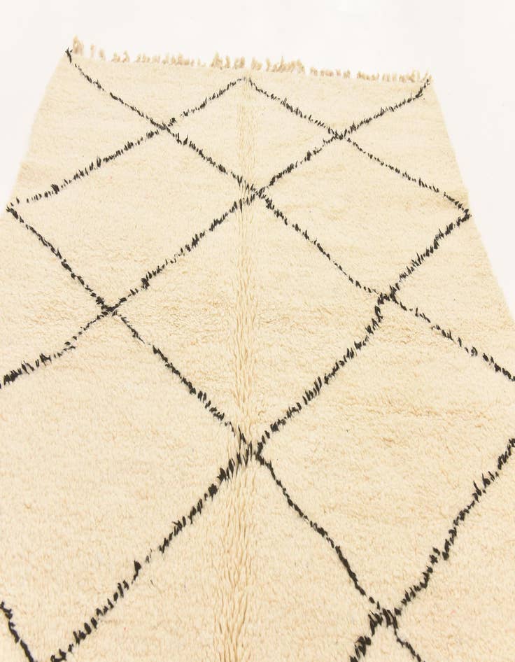 Detail image of  7' x 9' 6  Hand Knotted Moroccan Wool Rug