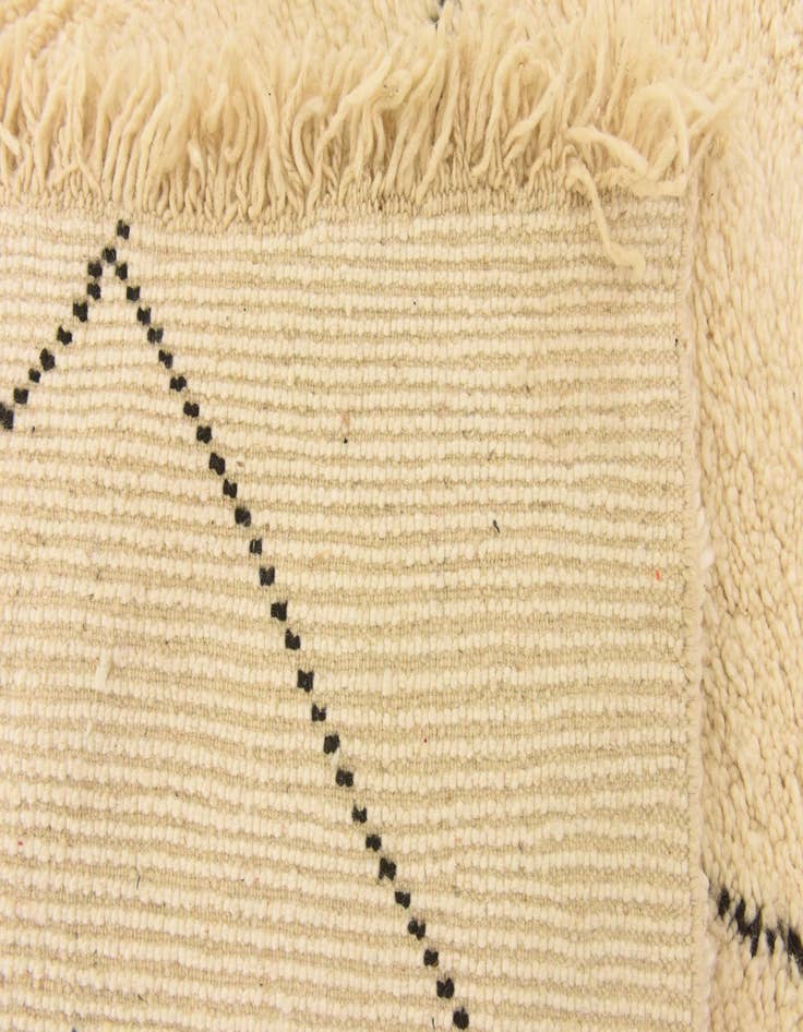 Detail image of  7' 1 x 9' 10  Hand Knotted Moroccan Wool Rug