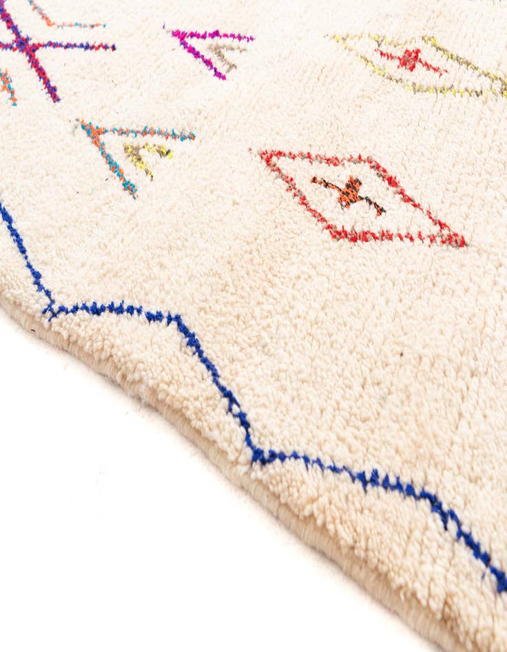 Detail image of  6' 6 x 9' 4  Hand Knotted Moroccan Wool Rug