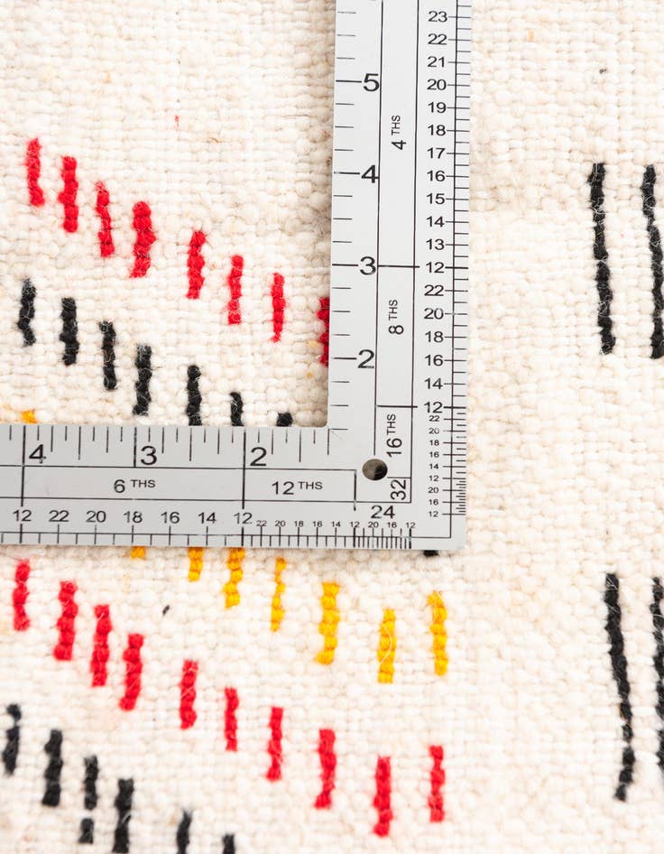 Detail image of  4' 2 x 6' 7  Hand Knotted Moroccan Wool Rug