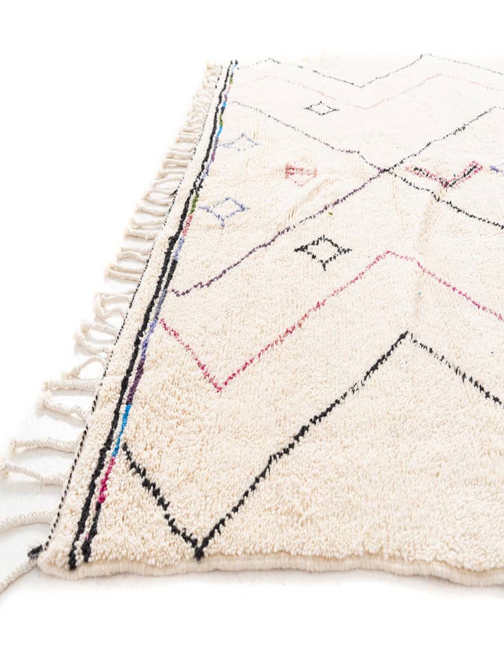 Detail image of  6' 9 x 9' 10  Hand Knotted Moroccan Wool Rug