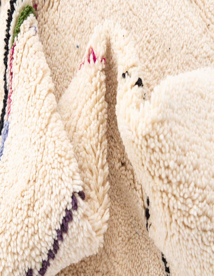 Detail image of  6' 9 x 9' 10  Hand Knotted Moroccan Wool Rug