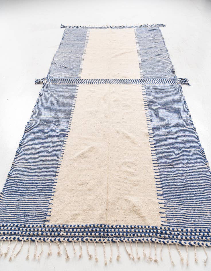 Detail image of  7' 2 x 11'  Hand Knotted Moroccan Wool Rug