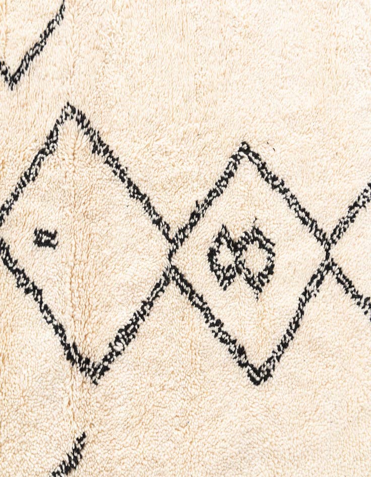 Detail image of  5' x 7' 7  Hand Knotted Moroccan Wool Rug